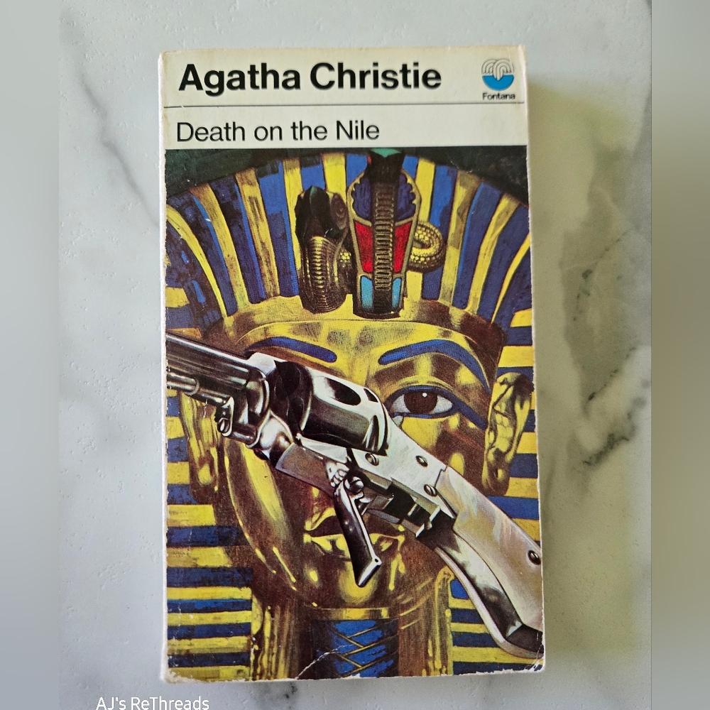 Agatha Christie Death on the Nile – Vintage Tom Adams Cover Paperback